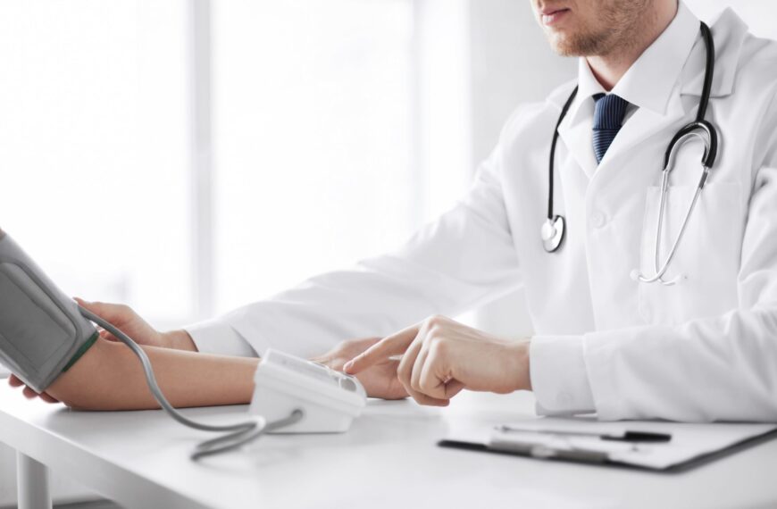 Zator płucny – jak rozpoznać objawy i kiedy szukać pomocy?